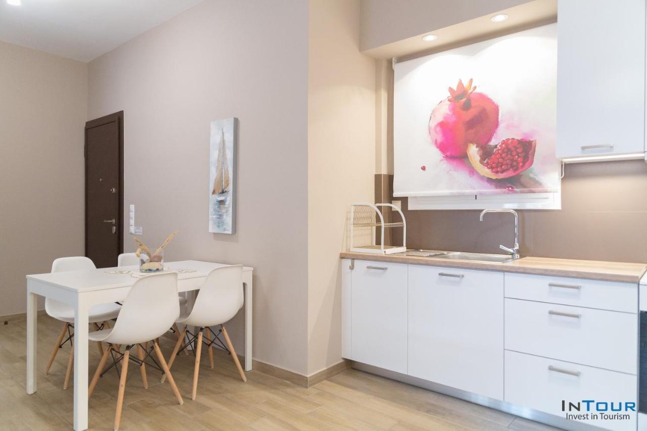 Chic And Minimal Apartment Close To Thissio Metro Atenas Exterior foto