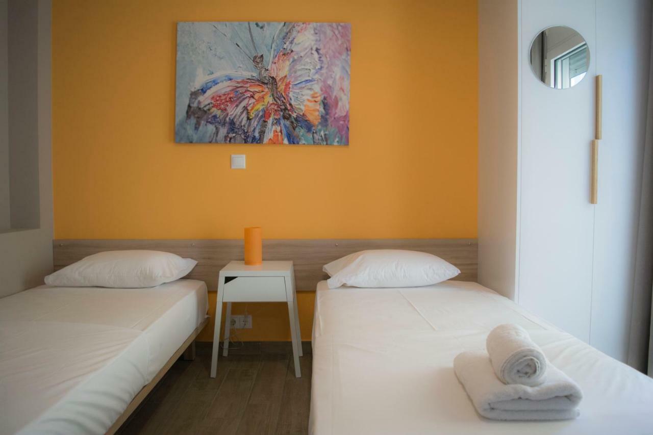 Chic And Minimal Apartment Close To Thissio Metro Atenas Exterior foto